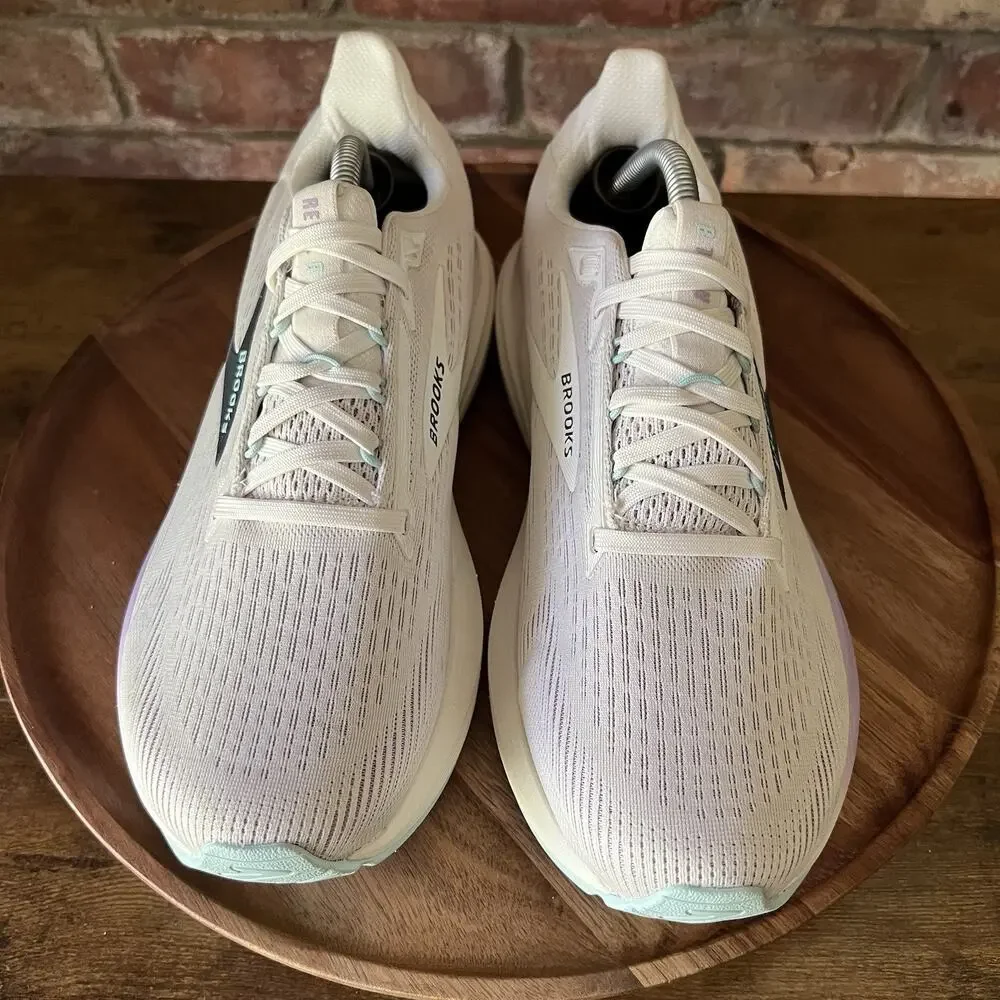 Brooks outsole tears